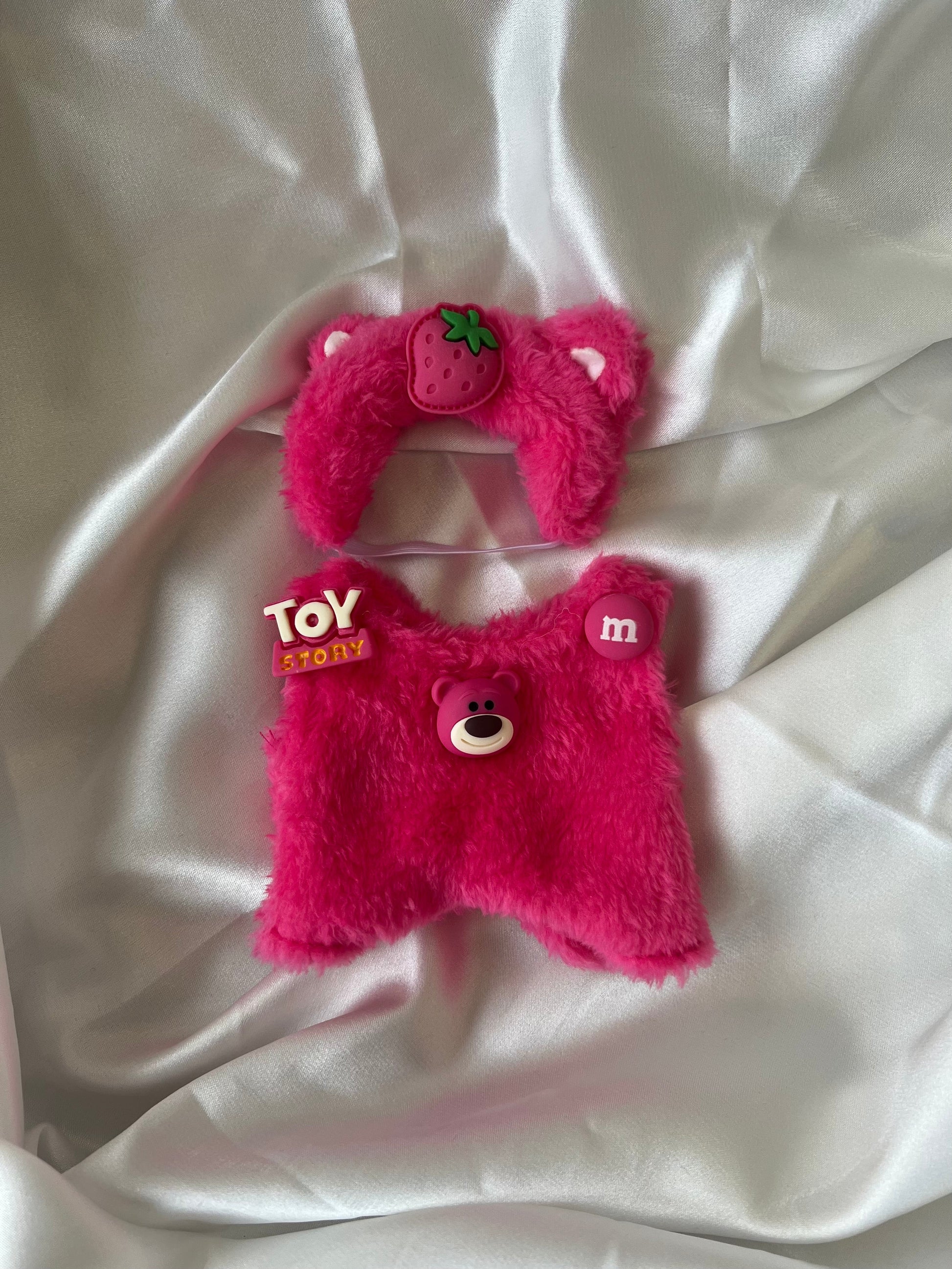 Labubu Berry Bear Set - Pink Fluffy Onesie & Strawberry Hood (17cm)